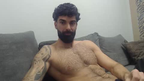 cuteeboy online show from February 2026 06:28:02 AM