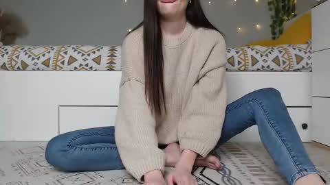 Anna online show from December 2025 06:53:02 AM