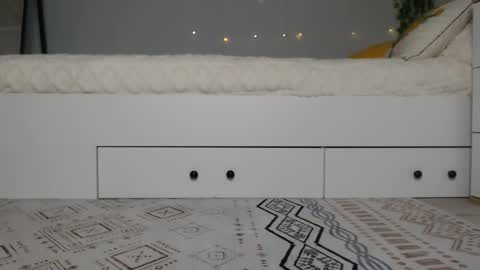 Anna online show from March 2026 12:27:02 PM