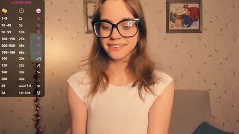 Melisa online show from November 2025 08:25:02 PM