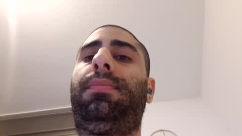 cuteguy52 online show from March 2026 02:15:02 AM