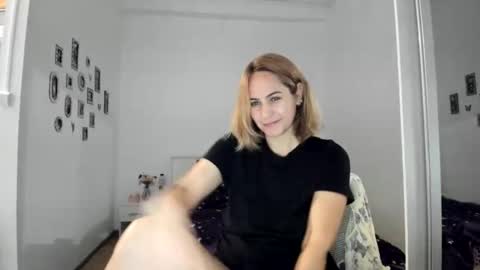 MADY online show from October 2025 03:56:02 PM