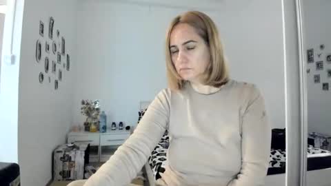 MADY online show from November 2025 03:17:02 PM