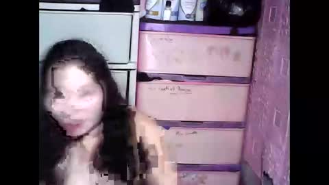 cutehornymom online show from December 2025 01:05:01 PM