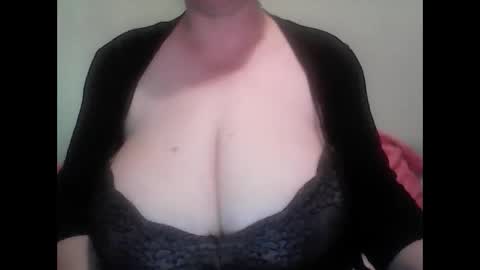 Jessy online show from June 2026 02:23:01 PM
