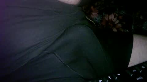 Cuteman online show from October 2025 06:37:01 PM