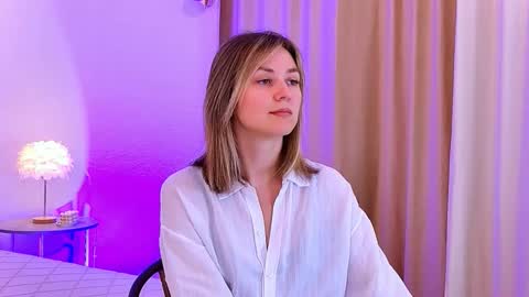 Snapshot of cutemirage chatting on February 2026 02:43:02 PM cutemirage online show from February 2026 02:43:02 PM