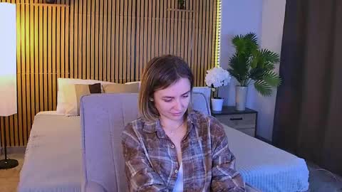 cutemirage online show from April 2026 07:07:02 PM