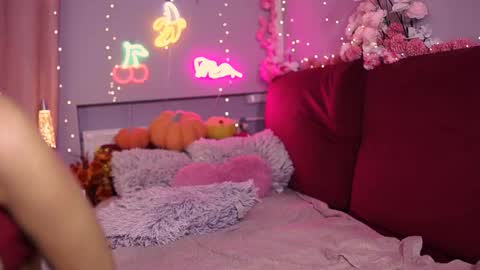 Snapshot of cutesmilebaby chatting on September 2025 09:29:02 PM Rita4u online show from September 2025 09:29:02 PM