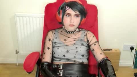 cutest_princess online show from April 2026 09:56:02 PM