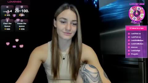 Snapshot of cutestdemon chatting on December 2024 03:08:02 AM Im saving up to fix my favorite car online show from December 2024 03:08:02 AM