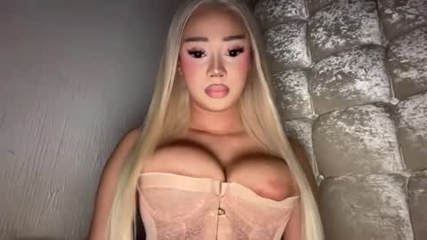 cutesy doll online show from April 2026 11:10:02 PM