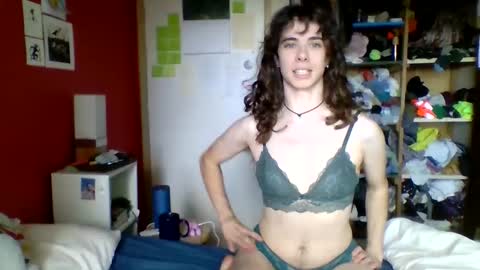 JamieBoy online show from April 2026 01:19:01 AM