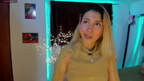 Snapshot of cuteweed420 chatting on June 2026 10:27:02 PM cuteweed420 online show from June 2026 10:27:02 PM