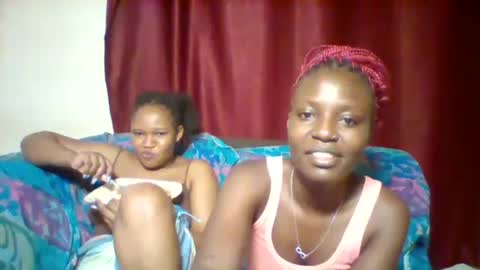 cutey_lunar online show from February 2025 11:30:01 AM