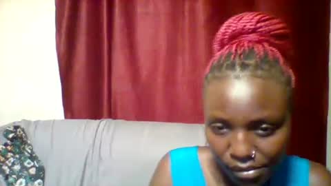 cutey_lunar online show from February 2025 02:35:01 AM