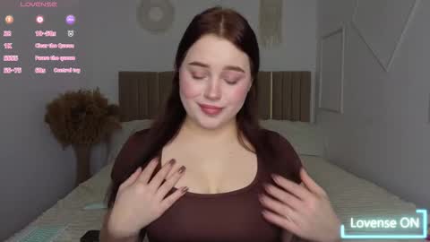 Nika  online show from February 2026 01:36:01 PM