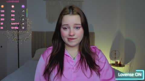 Nika  online show from April 2026 08:46:01 PM