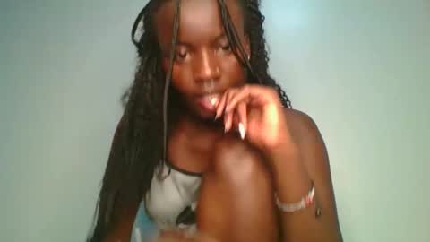 Snapshot of cutie_choco chatting on November 2025 04:33:01 PM cutie_choco online show from November 2025 04:33:01 PM