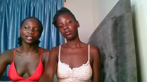 Snapshot of cutie_liqy chatting on December 2025 10:00:02 AM Liqy online show from December 2025 10:00:02 AM