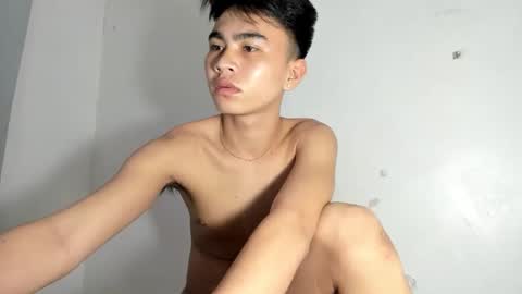 Snapshot of cutie_luwi chatting on November 2025 08:30:01 PM luwi online show from November 2025 08:30:01 PM