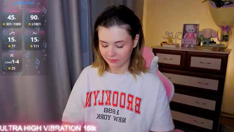 Snapshot of cutie_mili chatting on October 2025 08:55:02 AM mili online show from October 2025 08:55:02 AM