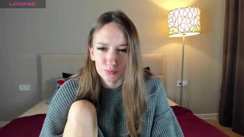 Kate online show from October 2025 11:08:02 AM