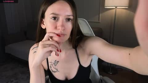 Snapshot of cutie_naughty_girl chatting on May 2026 04:19:01 AM Kate online show from May 2026 04:19:01 AM