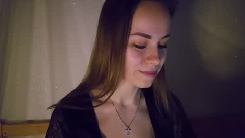 Snapshot of cutie_xoxo_ chatting on February 2026 09:44:01 PM cutie_xoxo_ online show from February 2026 09:44:01 PM