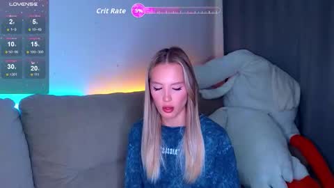 cutiefull_lion online show from October 2025 05:39:02 AM