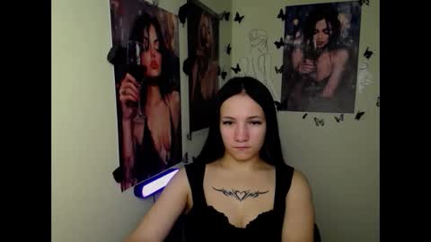 Emma online show from October 2025 12:17:02 PM
