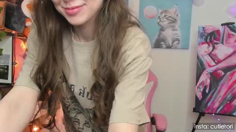 Snapshot of cutierori chatting on February 2025 08:37:02 AM Rori Instagram cutierori online show from February 2025 08:37:02 AM