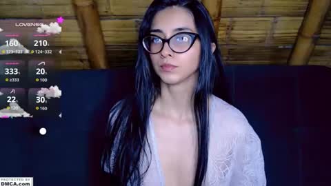 Snapshot of cutte_kitty_ chatting on June 2026 12:11:01 AM miss ari online show from June 2026 12:11:01 AM