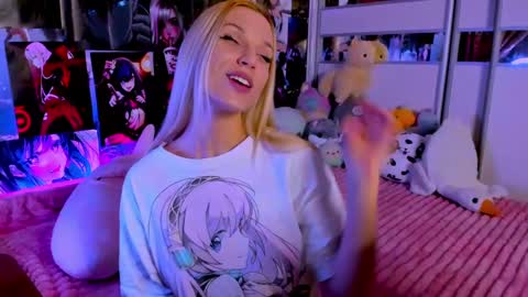 Nora online show from December 2024 12:37:01 AM