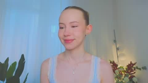 Snapshot of cuute_angell chatting on July 2026 05:06:01 PM Virginia See you on Sunday online show from July 2026 05:06:01 PM