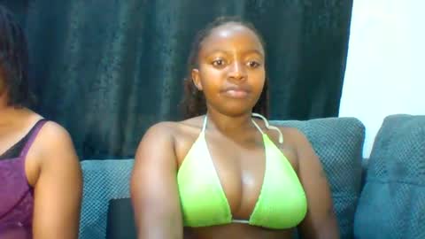 Snapshot of cuvy_babe chatting on July 2026 11:05:02 AM cuvy_babe online show from July 2026 11:05:02 AM