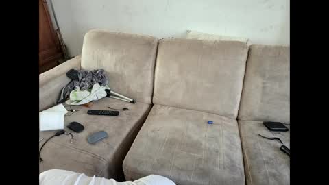 cuyversivan012 online show from April 2026 07:31:01 AM