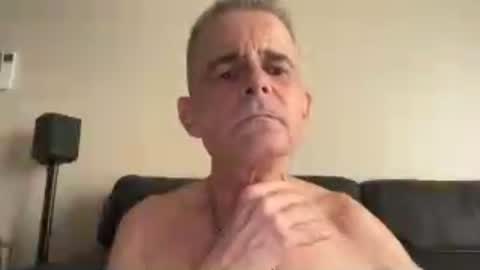 cwaddle online show from July 2026 06:02:02 PM