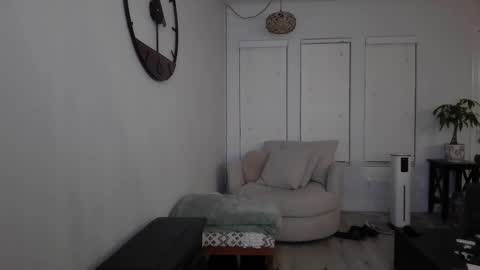 cwbym online show from December 2025 06:53:02 AM