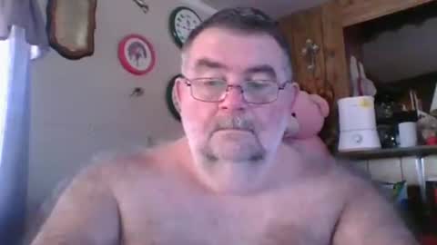 Snapshot of cwill27837 chatting on December 2024 07:52:02 PM cwill27837 online show from December 2024 07:52:02 PM