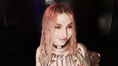 Snapshot of cybertrouble_ chatting on November 2025 12:21:02 AM Nikki online show from November 2025 12:21:02 AM