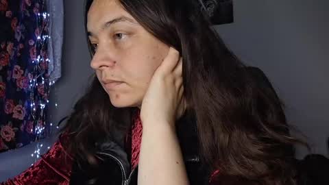 Cyndee Winter online show from April 2026 07:55:02 PM