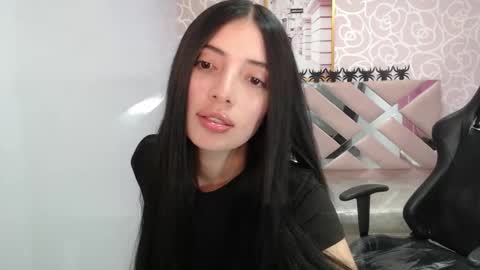 CINTIA ARAUJO online show from October 2025 03:31:01 AM