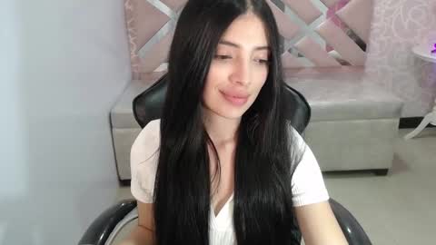 CINTIA ARAUJO online show from November 2025 02:54:01 AM