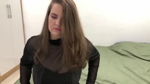 Cynthia online show from May 2026 12:12:02 PM