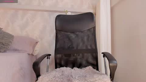 Snapshot of cyntia_adams chatting on December 2024 07:46:02 PM cyntia_adams online show from December 2024 07:46:02 PM