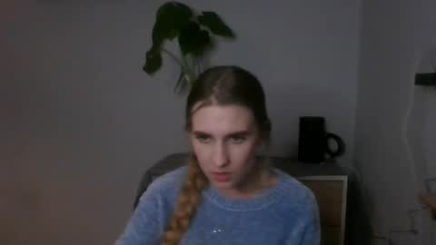 CyntiaNatural online show from December 2024 06:37:01 PM