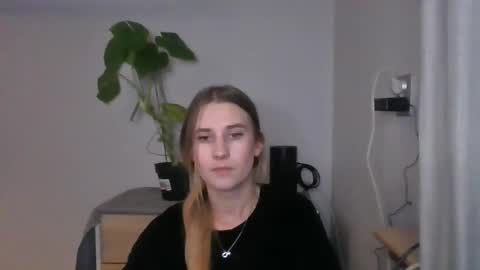 CyntiaNatural online show from December 2024 07:36:01 PM