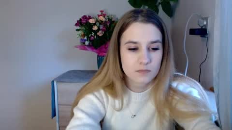 CyntiaNatural online show from February 2025 03:43:01 PM