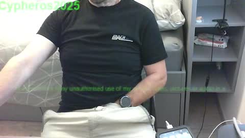 Chris online show from November 2025 06:31:01 PM